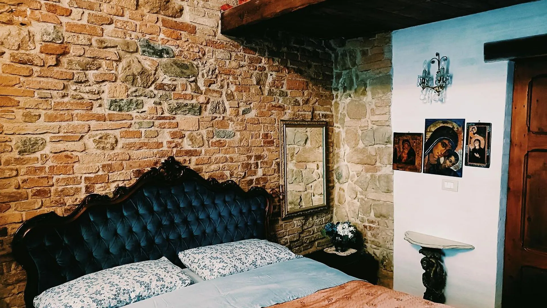 Apartment Old Style Studio Perugia Italy